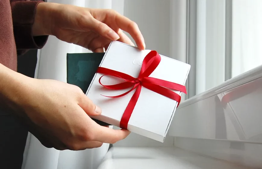 offrir-mouchoir-en-tissu