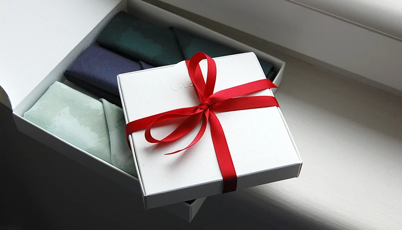 offrir-mouchoirs-en-tissu-cadeau