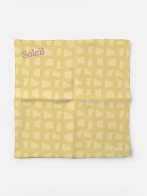 mouchoir-tissu-brode-femme-jaune