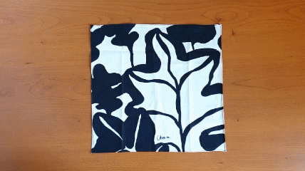 plier-mouchoir-tissu-astuce