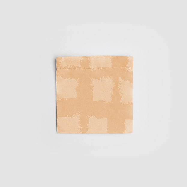 pochon-mouchoir-en-tissu-homme-orange